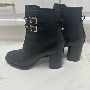 VALENTINO GARAVANI BEATLE ROCKSTUD BOOTIE